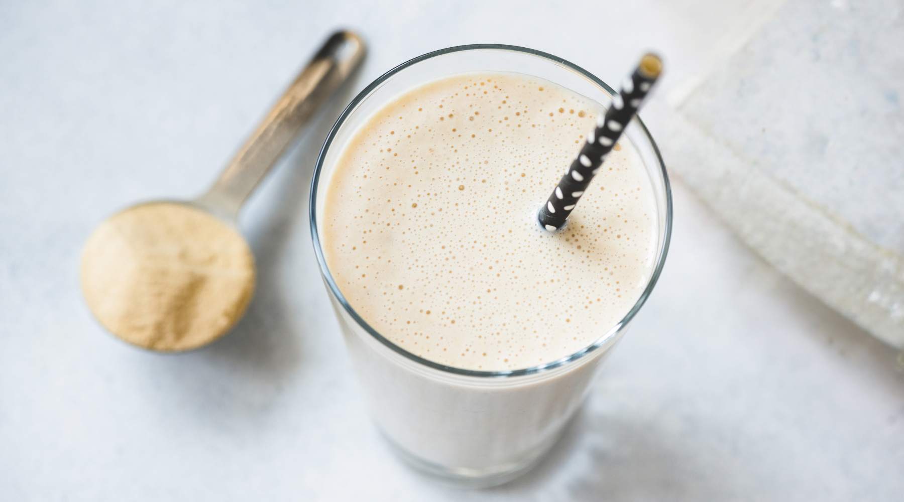 apple and cinnamon shake from Lighlty